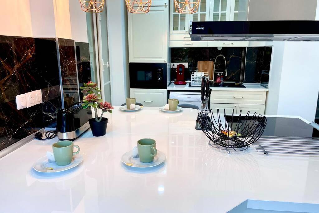 Villa Magnifique De 110m2 - Grand Parking- Pas Loin De Paris