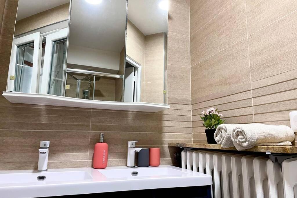 Villa Magnifique De 110m2 - Grand Parking- Pas Loin De Paris Epinay-sur-Orge