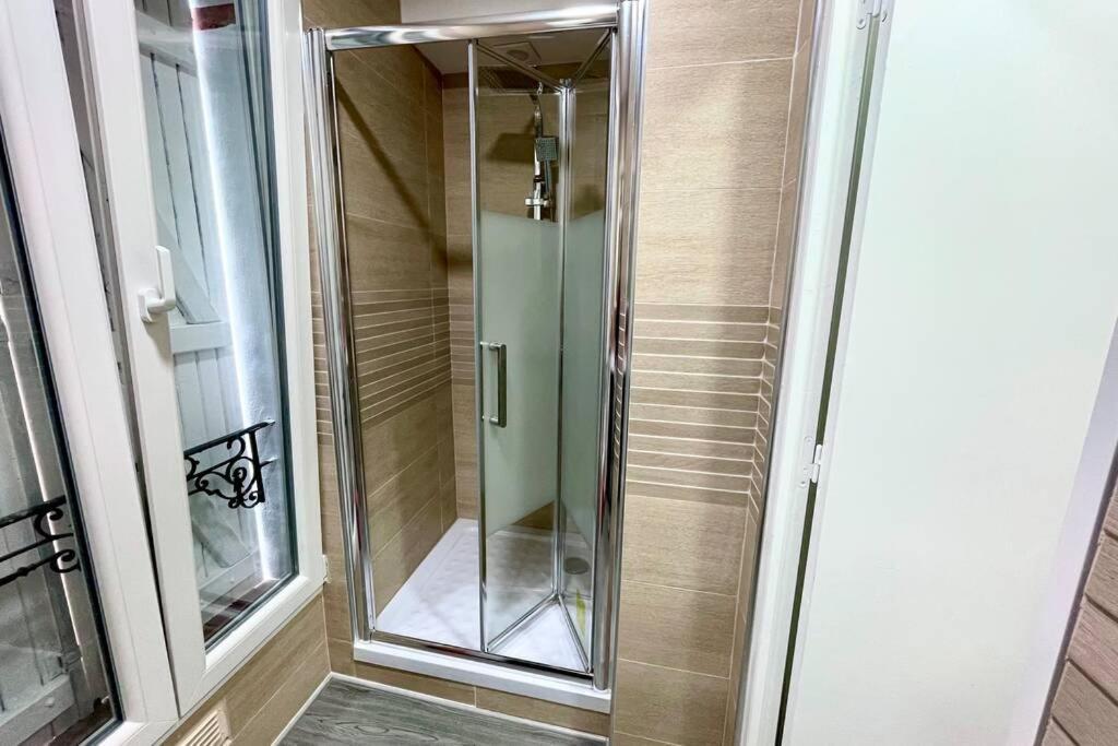 Villa Magnifique De 110m2 - Grand Parking- Pas Loin De Paris Epinay-sur-Orge