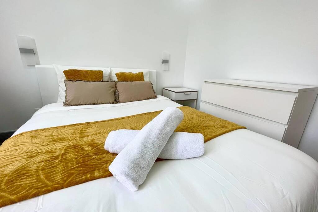 Magnifique De 110m2 - Grand Parking- Pas Loin De Paris * Epinay-sur-Orge